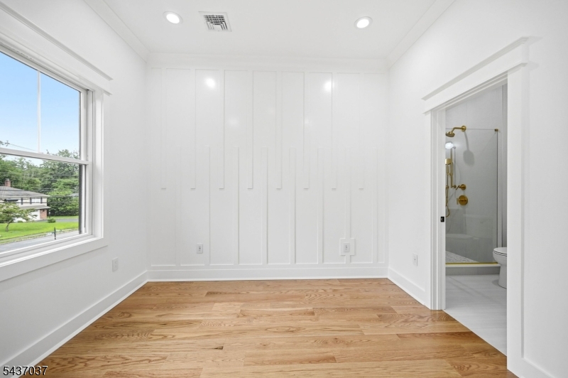 274 Hillside Ave Property Photo 19
