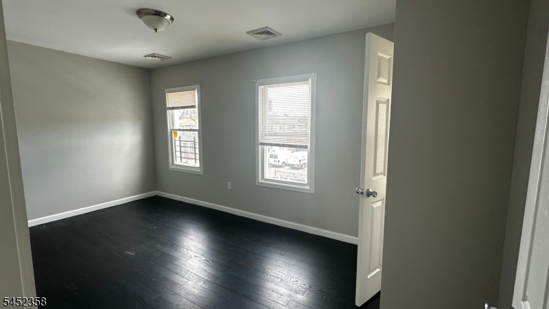 494 Monroe St Property Photo 2