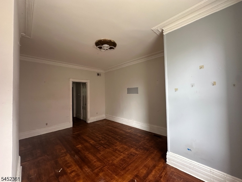 60 Oak Street Property Photo 11