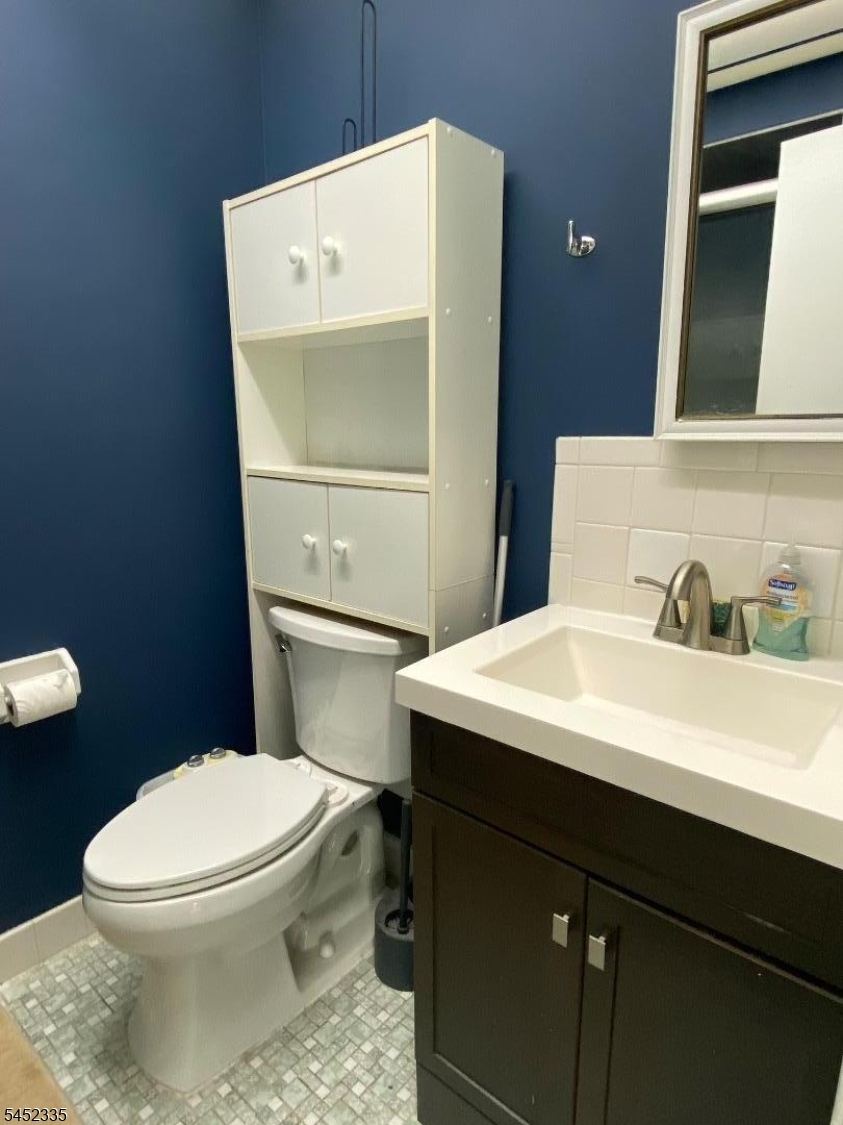 901 Merritt Dr Property Photo 3