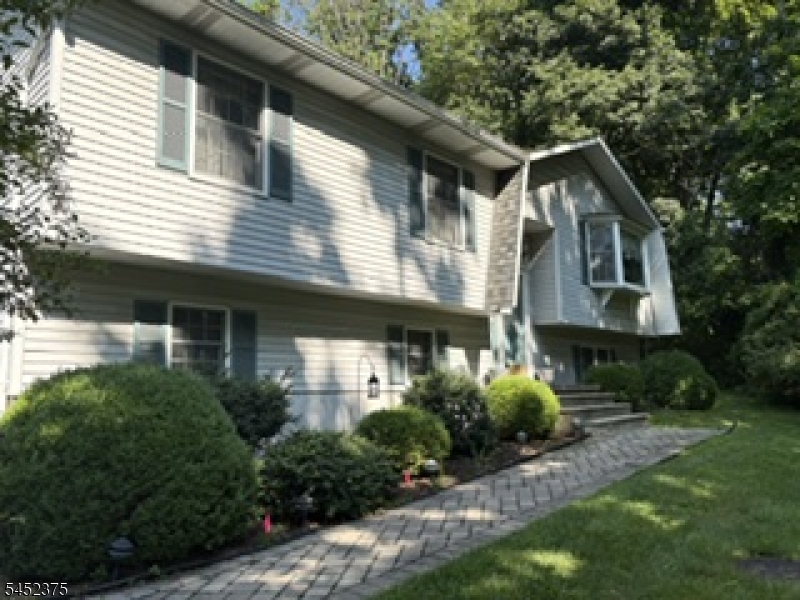 844 State Rt 23 Property Photo 1