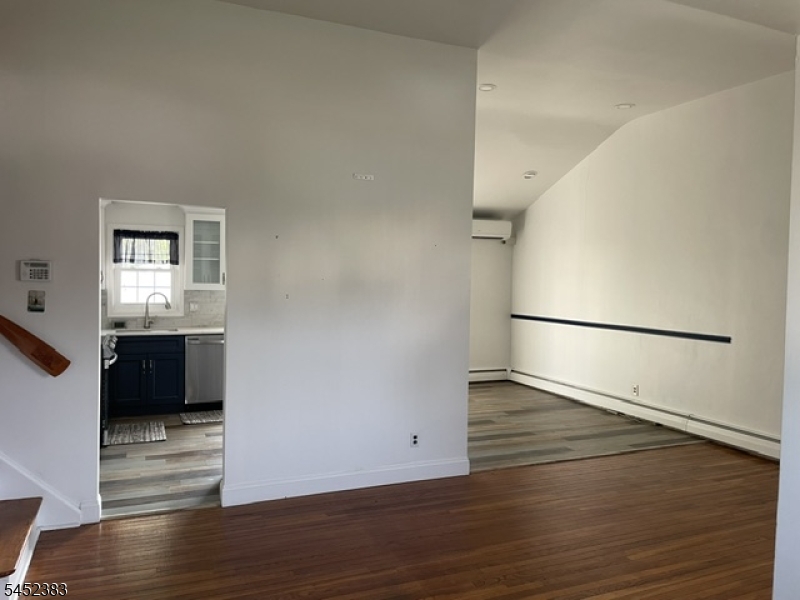 100 Wortylko St Property Photo 13