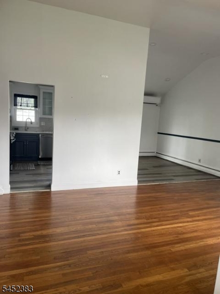 100 Wortylko St Property Photo 18