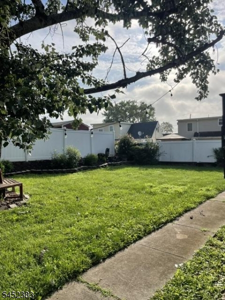 100 Wortylko St Property Photo 34
