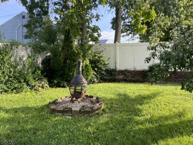 100 Wortylko St Property Photo 36