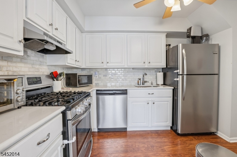 108 Passaic Ave C-29 Property Photo 13
