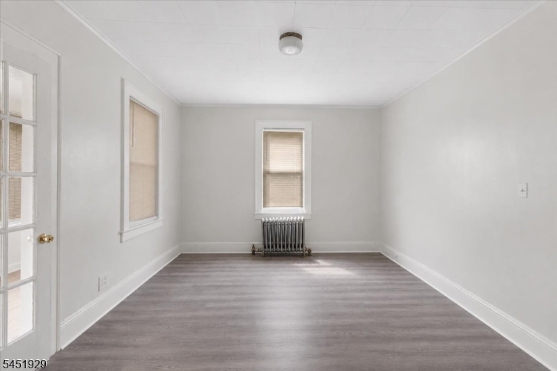 1036 Morris St Property Photo 14