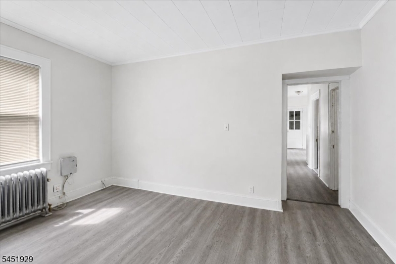 1036 Morris St Property Photo 15