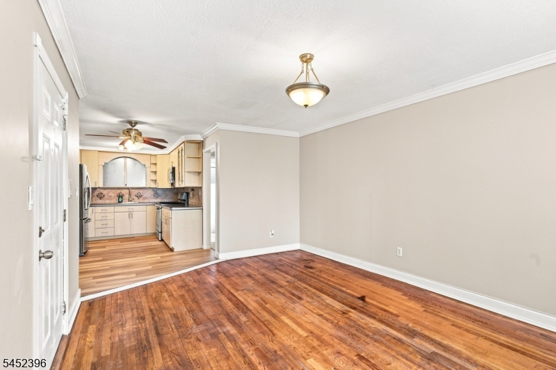 61 Union Avenue U-d3 Property Photo 6