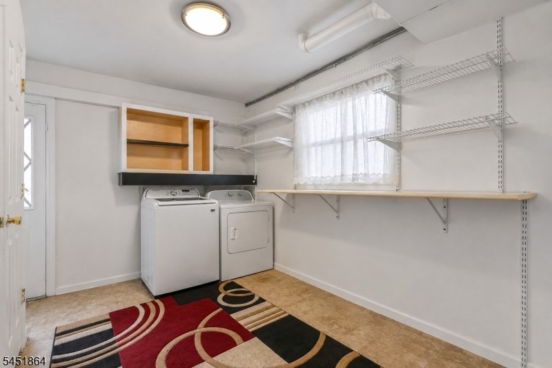 116 7th St Property Photo 14