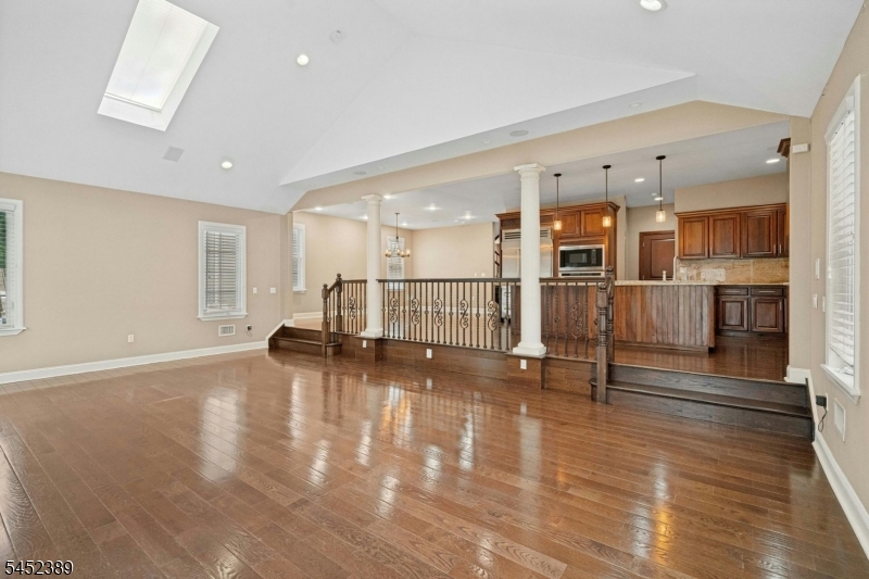 112 Kenzel Ave Property Photo 14