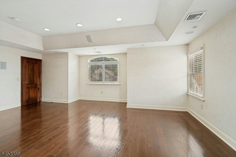 112 Kenzel Ave Property Photo 16