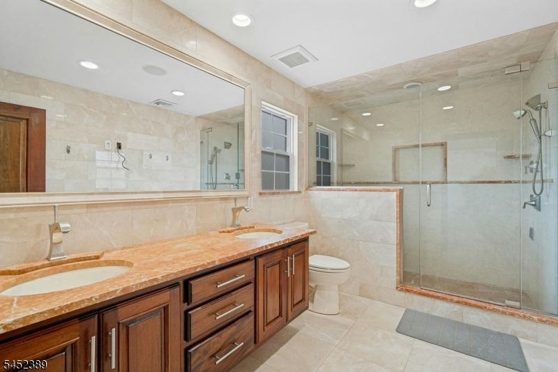 112 Kenzel Ave Property Photo 18