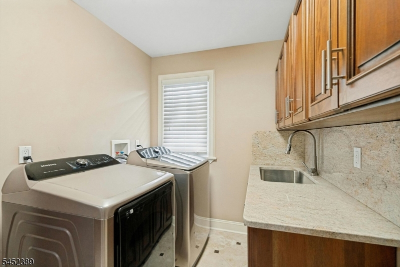 112 Kenzel Ave Property Photo 20