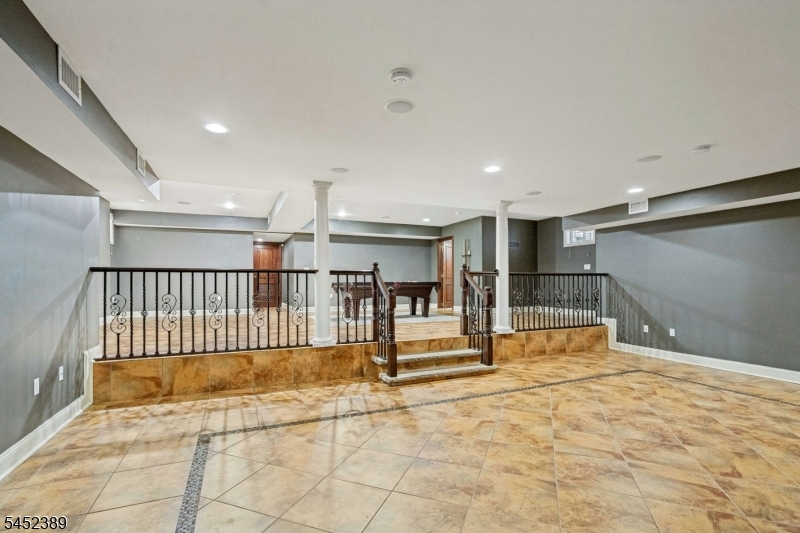 112 Kenzel Ave Property Photo 23