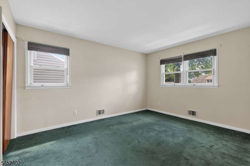 305 William St Property Photo 29