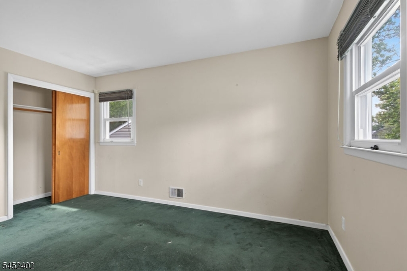 305 William St Property Photo 30