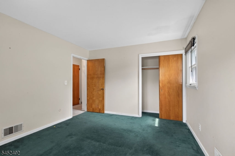305 William St Property Photo 31