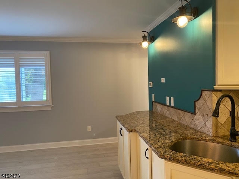 5 Sugar Loaf Ct 8 Property Photo 7
