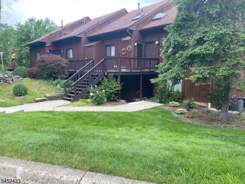 5 Sugar Loaf Ct 8 Property Photo 25