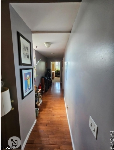 79 Montgomery St 4f Property Photo 3
