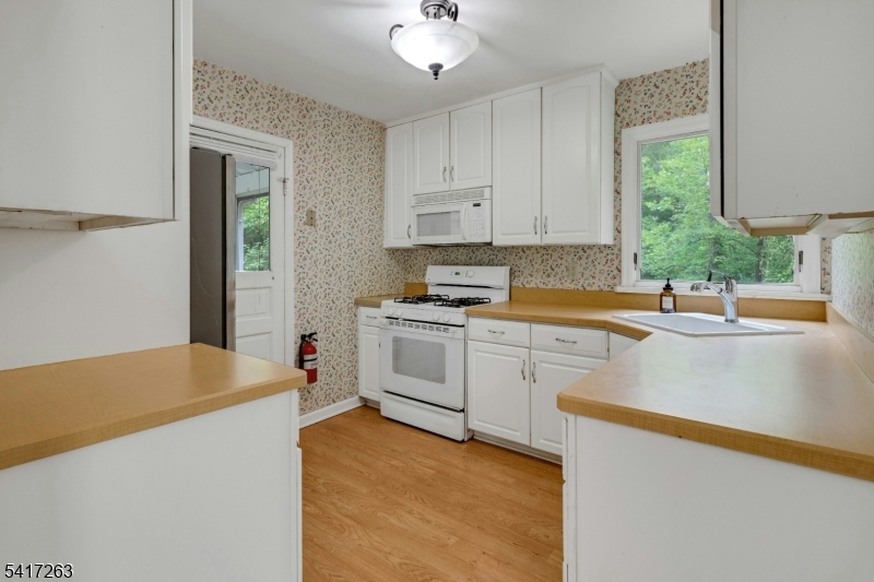 50 Mountainview Rd Property Photo 4