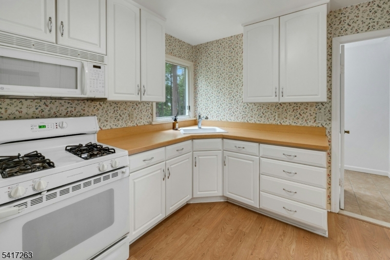 50 Mountainview Rd Property Photo 5