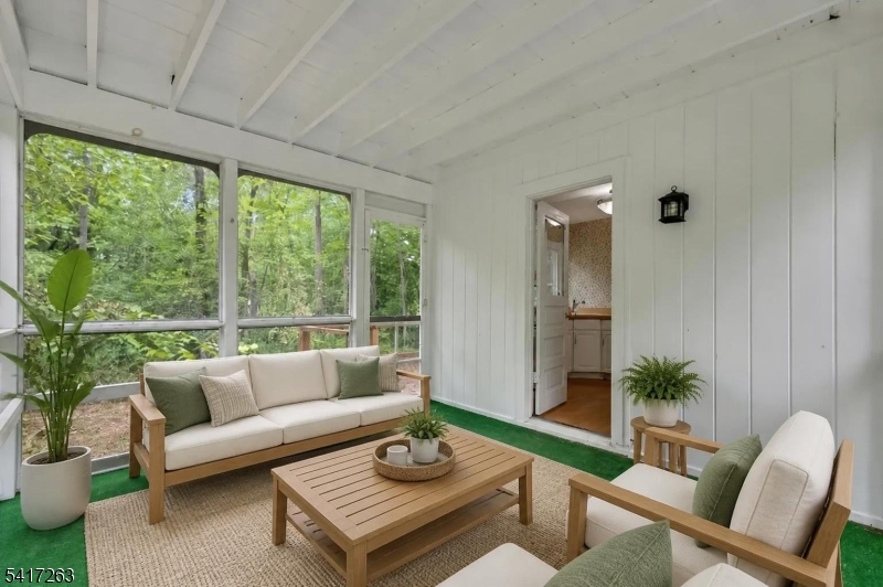 50 Mountainview Rd Property Photo 8