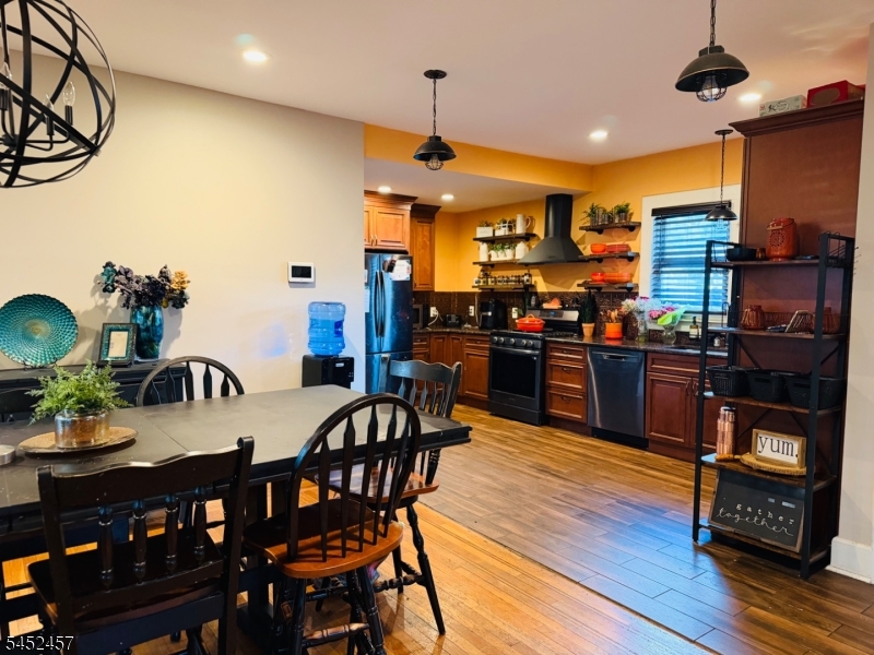 608 Huntington Ave Property Photo 2
