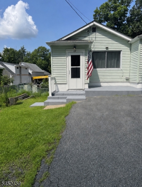 12 Colby Trl Property Photo 2