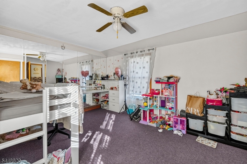 130 Rowland Ave Property Photo 16