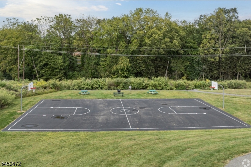 101 Limerick Ln Property Photo 17