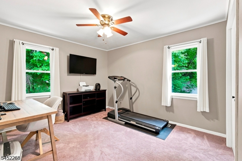 24 Stony Brook Rd Property Photo 16