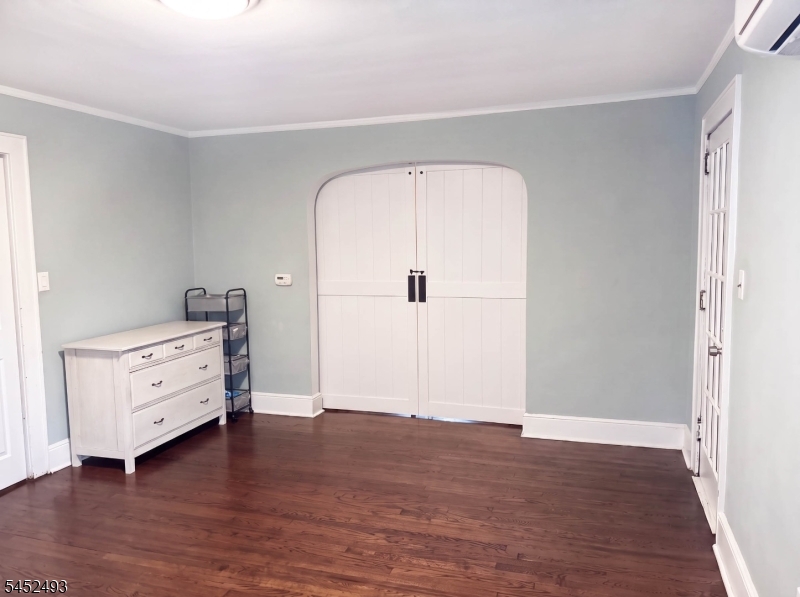 1316 Broad St 1 Property Photo 6