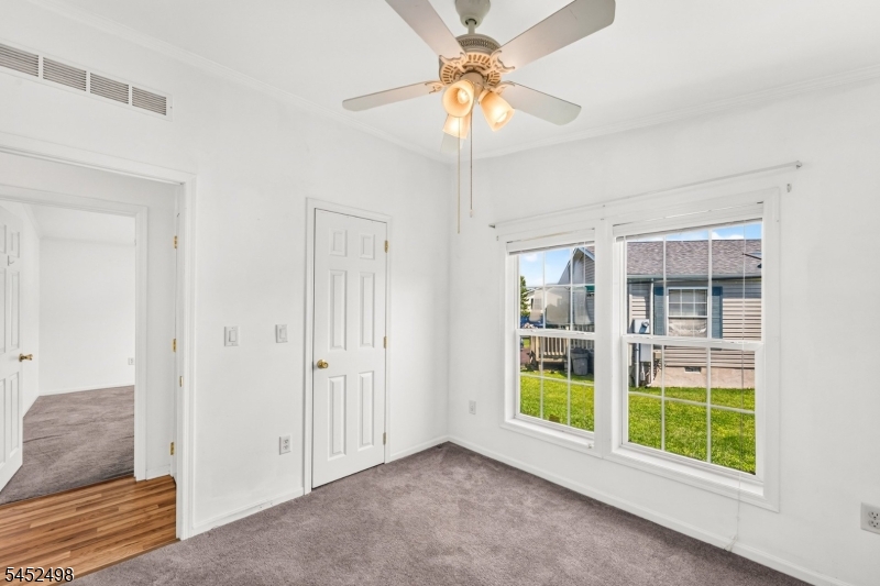 3 Lantern Ln Property Photo 19