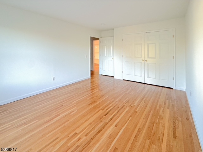 6 Magnolia Ct 8b Property Photo 10