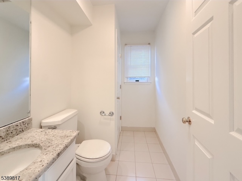 6 Magnolia Ct 8b Property Photo 14