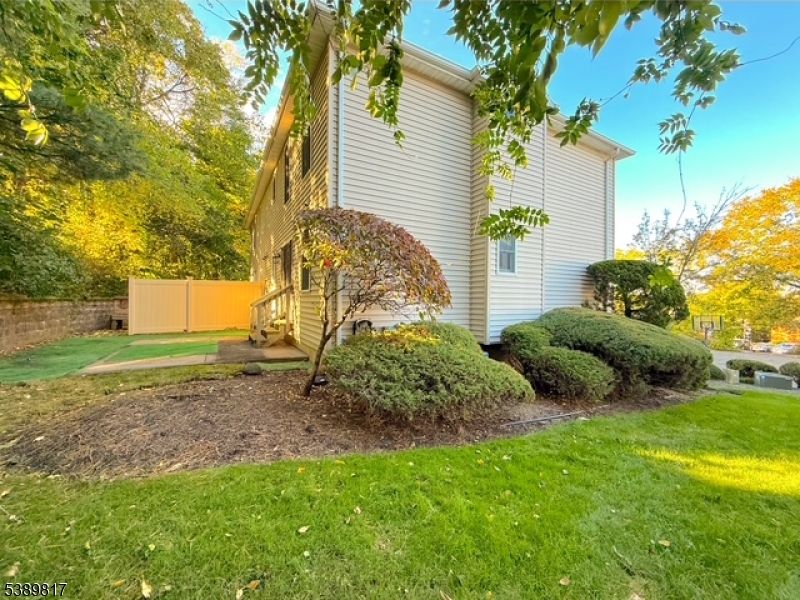 6 Magnolia Ct 8b Property Photo 17