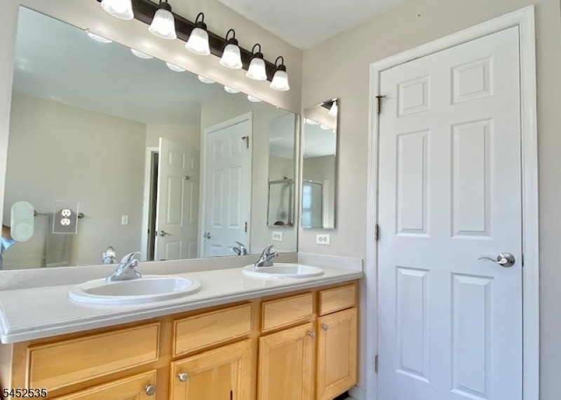 24 Skurka Ct Property Photo 31