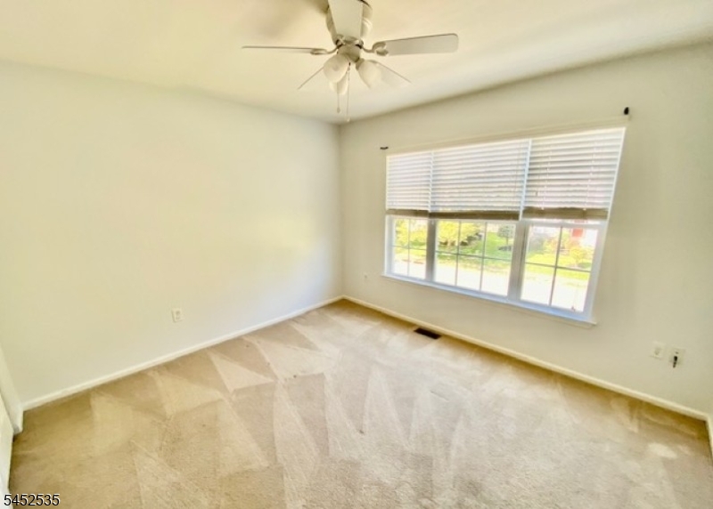 24 Skurka Ct Property Photo 37