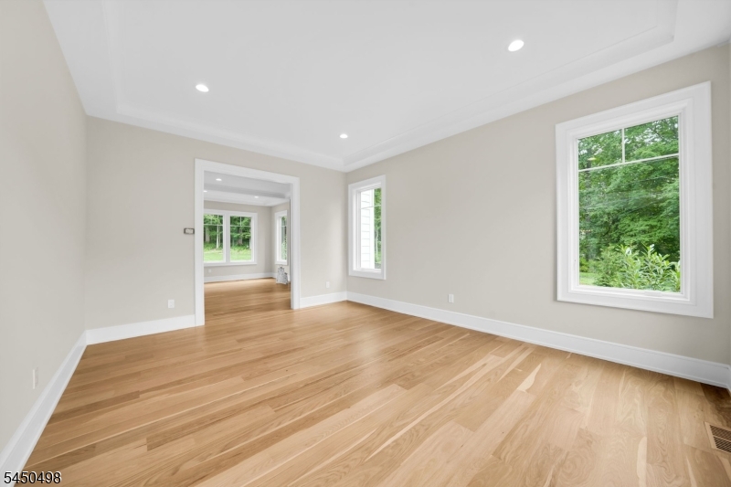 237 Mountainside Rd Property Photo 6