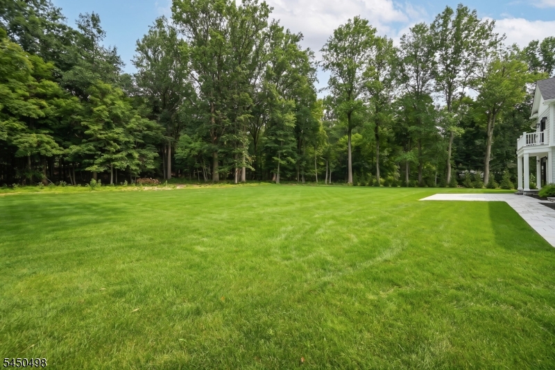 237 Mountainside Rd Property Photo 47