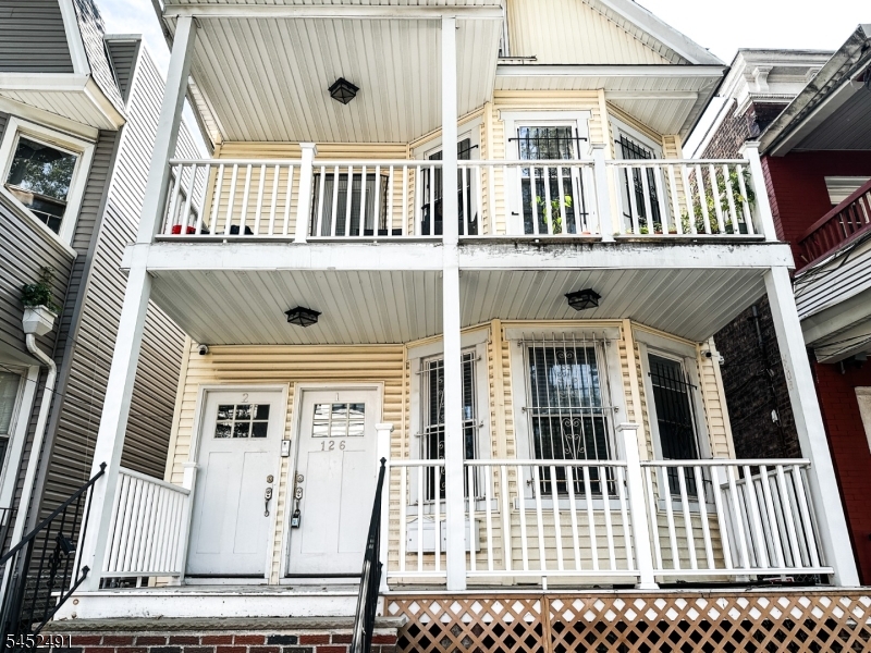 126 Wade St Property Photo 1