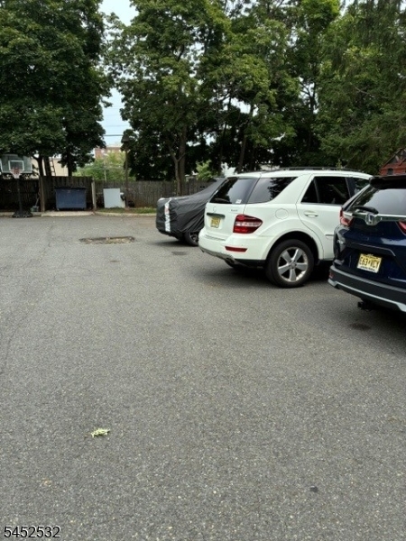 155 Fairview Ave C Property Photo 3