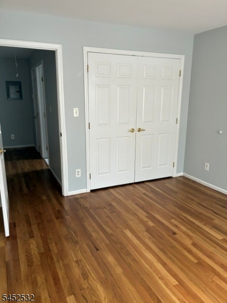 155 Fairview Ave C Property Photo 8