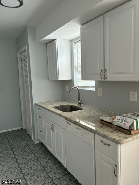 155 Fairview Ave C Property Photo 16