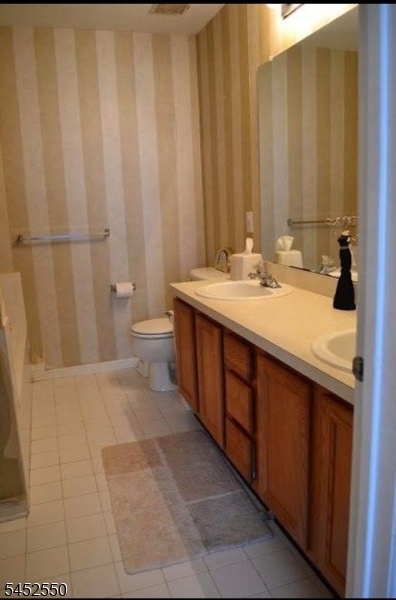 124 Wallace Ct 701 Property Photo 20