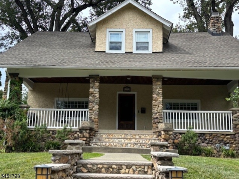 12 Forest Road Property Photo 1