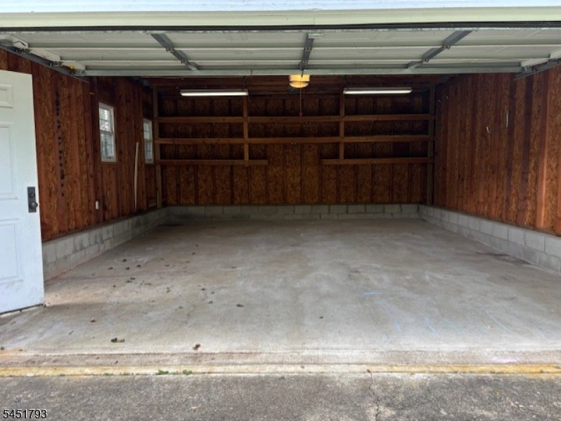12 Forest Road Property Photo 19