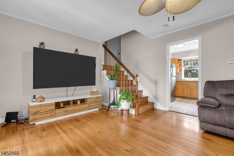 309 Raritan Rd Property Photo 9